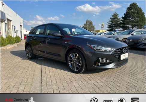 Hyundai i30, 2023 3