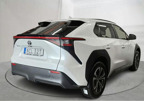 Toyota bZ4X, 2023