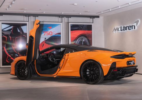 McLaren GT, 2025