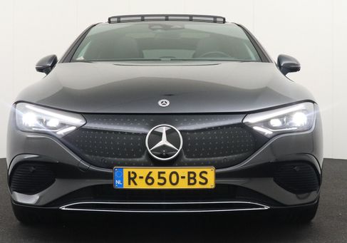 Mercedes-Benz EQE, 2022