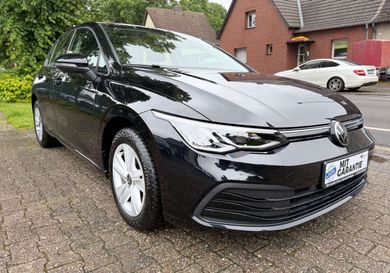 Volkswagen Golf, 2022