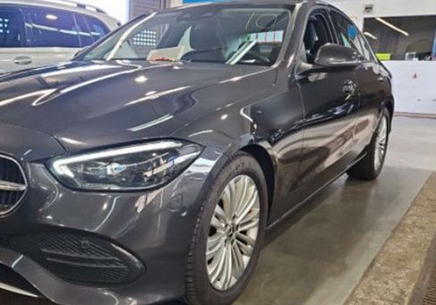 Mercedes-Benz C 200, 2022