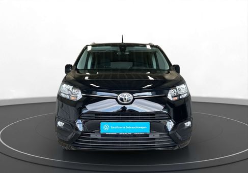 Toyota, 2020 3