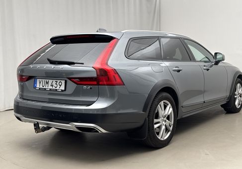 Volvo V90 Cross Country, 2018