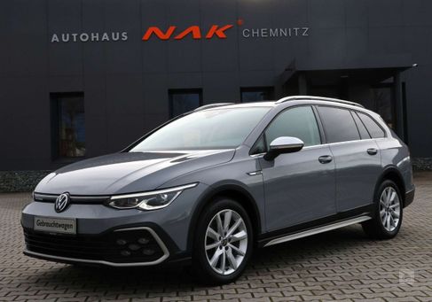 Volkswagen Golf, 2021