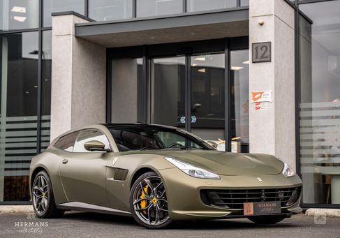 Ferrari GTC4Lusso, 2020