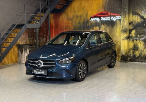 Mercedes-Benz B 200, 2021