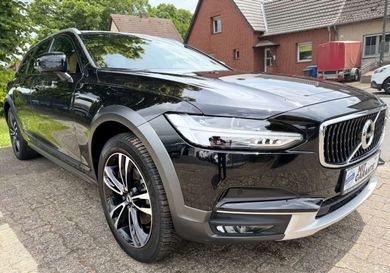 Volvo V90 Cross Country, 2020