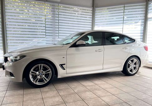 BMW 320, 2020