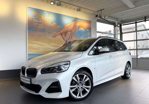 BMW 218, 2023