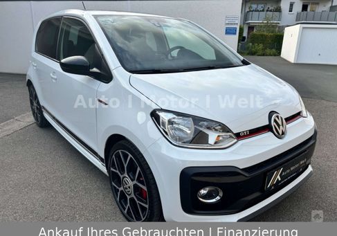 Volkswagen up!, 2018