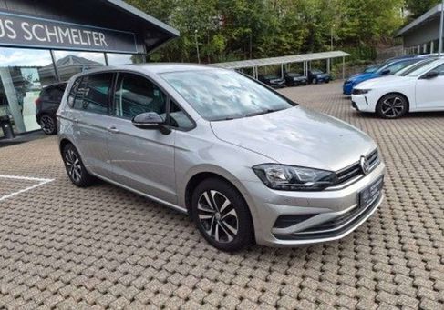 Volkswagen Golf, 2021 3