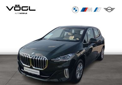 BMW 220, 2023