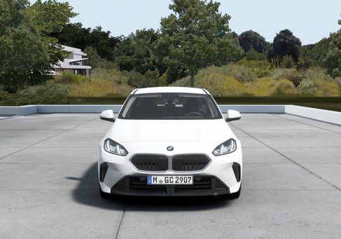 BMW 120, 2026