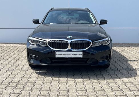 BMW 320, 2021