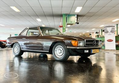 Mercedes-Benz 500, 1982