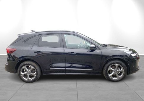 Ford Kuga, 2025