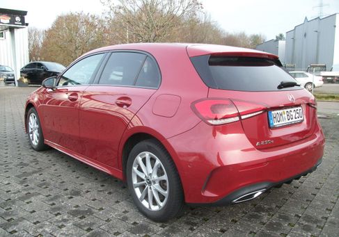 Mercedes-Benz A 250, 2022