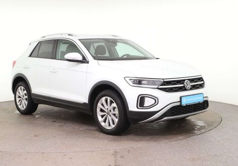 Volkswagen T-Roc, 2022