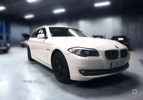 BMW 523, 2011