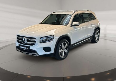 Mercedes-Benz GLB 250, 2023