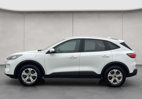 Ford Kuga, 2022