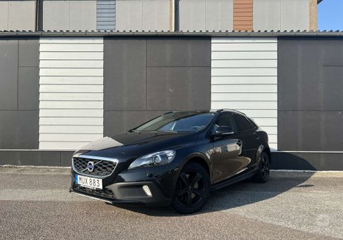 Volvo V40 Cross Country, 2016