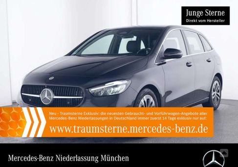 Mercedes-Benz B 180, 2023