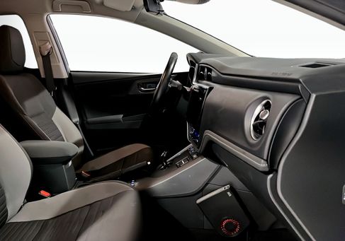 Toyota Auris Touring Sports, 2019