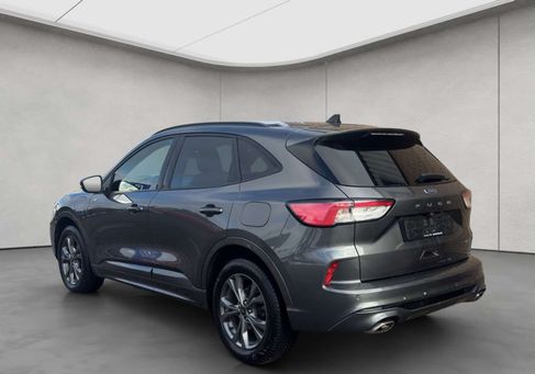 Ford Kuga, 2022