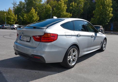BMW 330 Gran Turismo, 2016