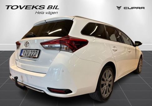 Toyota Auris Touring Sports, 2017