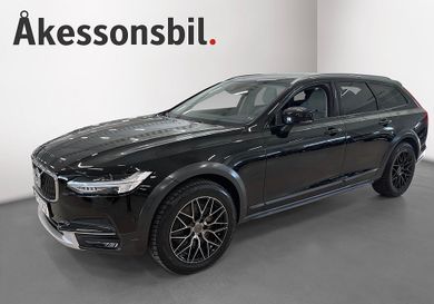 Volvo V90 Cross Country, 2018