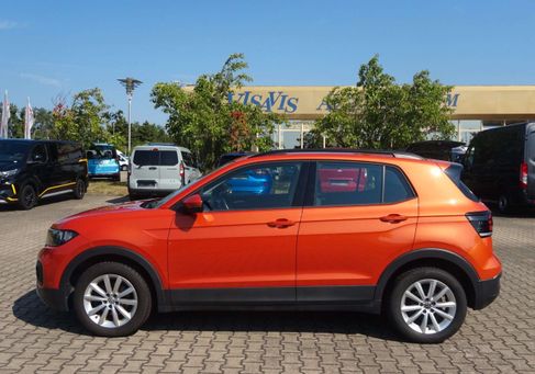 Volkswagen T-Cross, 2020