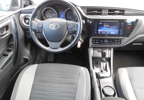Toyota Auris, 2017