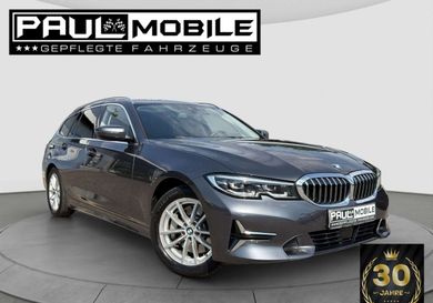 BMW 330, 2022