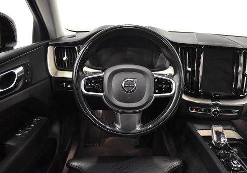 Volvo XC60, 2021
