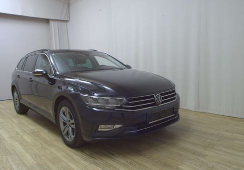 Volkswagen Passat, 2022