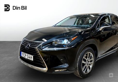 Lexus NX, 2021