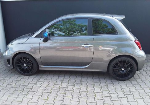 Abarth 500, 2022