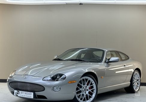 Jaguar XKR, 2005