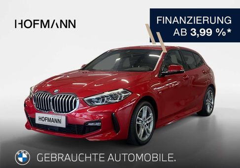 BMW 118, 2021