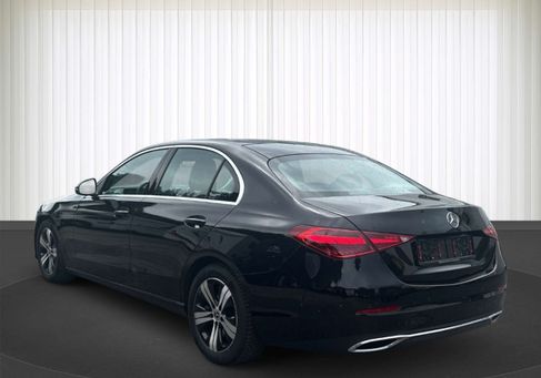 Mercedes-Benz C 300, 2022