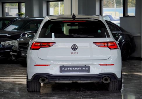 Volkswagen Golf, 2022 3
