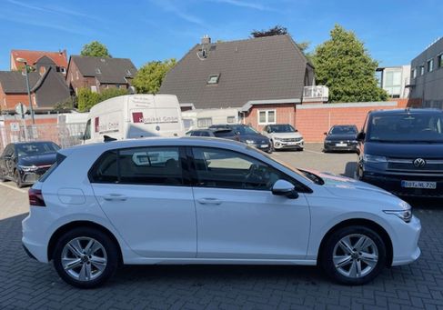 Volkswagen Golf, 2024 3