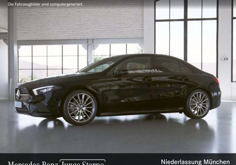 Mercedes-Benz A 200, 2022 3