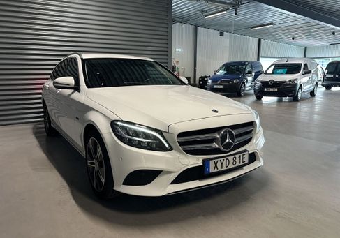 Mercedes-Benz C 300, 2021