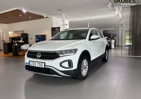 Volkswagen T-Roc, 2023 3