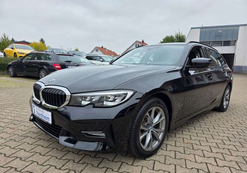 BMW 320, 2022