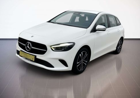 Mercedes-Benz B 200, 2023